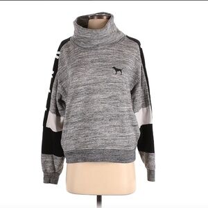 ❤️SOLD ❤️ Pink Gray black white Pullover